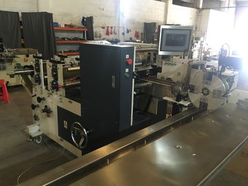 Semi - Automatic Tissue Folding Machine With High Speed 700pcs / Min