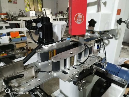 7.5KW 0.6Mpa Automatic Band Saw Cutting Machine For Toilet And Kitchen Roll